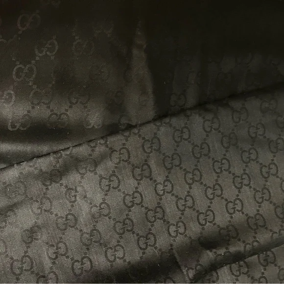 Gucci Black Monogram scarf - Picture 5 of 6